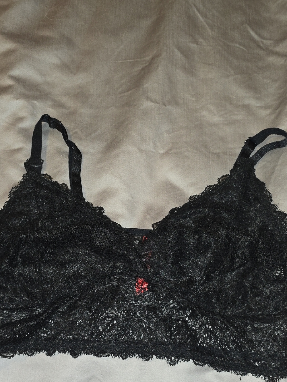 Ruby Ribbon Black Lace Lift Luxe Demiette